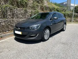 Usado 2013 Opel Astra Sedan | € 9.500 (Caro)