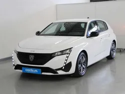 Branco Usado 2022 Peugeot 308 Active | € 21.890 (Preço elevado)