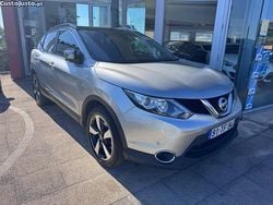 Cinza Usado 2017 Nissan Qashqai N-Vision SUV | € 12.980 (Preço justo)