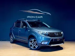 Cinzento Usado 2018 Dacia Sandero Stepway Citadino | € 9.750