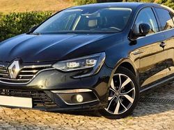 Usado 2016 Renault Mégane III Bose Edition Sedan | € 13.750 (Preço elevado)