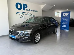 Preto Usado 2022 Skoda Scala Citadino | € 15.850 (Preço justo)