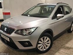 Cinza Usado 2019 Seat Arona Style SUV | € 14.999 (Preço justo)
