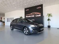 Cinza Usado 2020 Ford Focus Active | € 16.400 (Preço justo)
