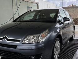 Usado 2004 Citroën C4 Exclusive Sedan | € 3.200 (Preço justo)