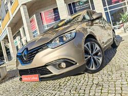 Cinzento Usado 2017 Renault Scénic IV XMOD Monovolume | € 14.980 (Bom preço)