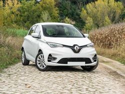 Branco Usado 2022 Renault Zoe Equilibre Citadino | € 16.850 (Preço justo)