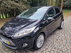 Usado 2008 Ford Fiesta Titanium Sedan | € 2.750