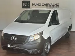 Branco Usado 2023 Mercedes Vito Monovolume | € 29.750