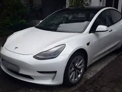Branco Usado 2021 Tesla Model 3 Sedan | € 28.900 (Super Preço)
