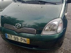 Usado 2000 Toyota Yaris | € 1.900 (Preço elevado)