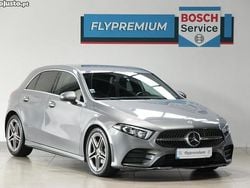 Cinza Usado 2021 Mercedes A180 AMG line Citadino | € 29.490 (Preço justo)