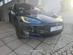 Preto Usado 2018 Tesla Model S Sedan | € 31.990 (Preço justo)