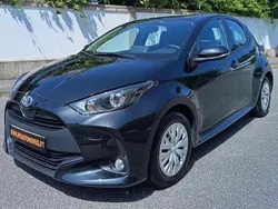 Preto Usado 2022 Toyota Yaris Hybrid Sport | € 16.990 (Super Preço)