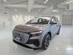 Cinzento Usado 2023 Audi Q4 e-tron Advanced SUV | € 37.999