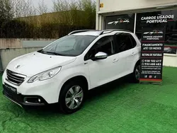 Branco Usado 2015 Peugeot 2008 Style SUV | € 9.990 (Preço justo)