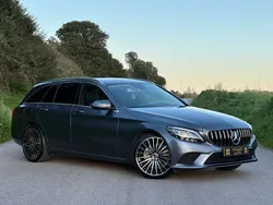 Cinza Usado 2019 Mercedes C200 AMG line Carrinha | € 29.890