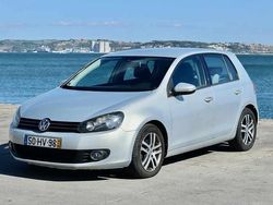 Cinzento Usado 2009 VW Golf VI Citadino | € 8.900 (Preço justo)