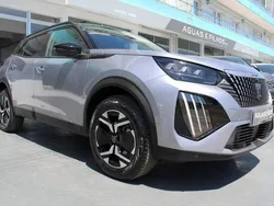 Cinzento Usado 2024 Peugeot 2008 SUV | € 27.990 (Caro)