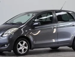Cinza Usado 2010 Toyota Yaris | € 5.650 (Bom preço)