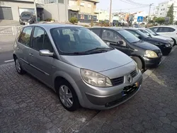 Usado 2005 Renault Scénic II Monovolume | € 1.900 (Bom preço)