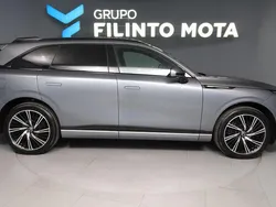 Cinza Novo 2025 XPENG G9 AWD Performance SUV | € 74.990