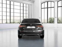 Cinzento Novo 2025 Mercedes C300 Sedan | € 74.325