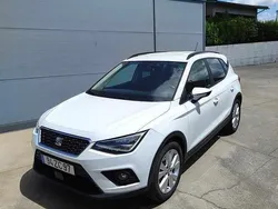 Branco Usado 2019 Seat Arona SUV | € 15.750 (Preço justo)