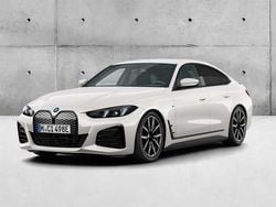 Branco mineral metalizada Novo 2025 BMW i4 Comfort Edition Sedan | € 76.990 (Preço elevado)
