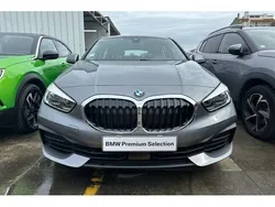Cinzento Usado 2023 BMW 116 Advantage Citadino | € 29.490 (Caro)