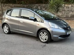 Cinza Usado 2009 Honda Jazz Citadino | € 7.450