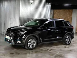 Preto Usado 2021 Kia e-Niro Spirit SUV | € 25.250 (Preço justo)