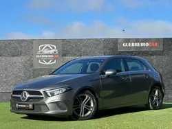 Cinza Usado 2018 Mercedes A180 Style | € 22.900 (Preço justo)