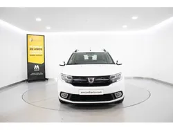 Branco Usado 2019 Dacia Logan Comfort Sedan | € 11.980 (Preço justo)