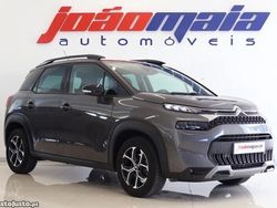 Cinza Usado 2024 Citroën C3 PureTech Citadino | € 21.500