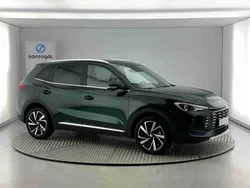 Verde Usado 2024 MG ZS Sedan | € 24.990