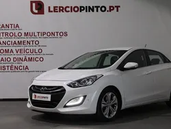 Branco Usado 2014 Hyundai i30 Style Carrinha | € 12.950 (Preço justo)