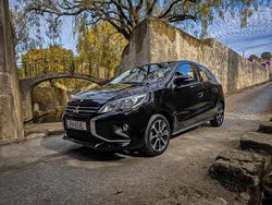 Preto Usado 2021 Mitsubishi Space Star Citadino | € 10.990 (Preço justo)