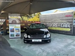 Preto Usado 2002 Mercedes E320 Elegance Citadino | € 11.900