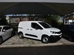 Branco Usado 2021 Peugeot Partner Monovolume | € 14.490 (Bom preço)