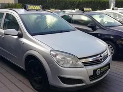 Cinzento Usado 2007 Opel Astra Enjoy Carrinha | € 4.900 (Preço elevado)