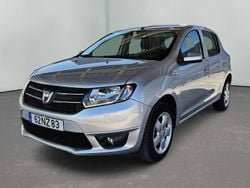 Cinzento Usado 2013 Dacia Sandero Citadino | € 7.900