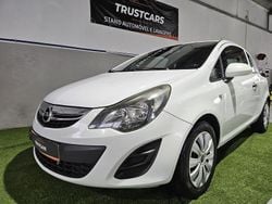 Branco Usado 2014 Opel Corsa Citadino | € 3.200 (Bom preço)
