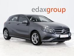 Cinza Usado 2015 Mercedes A160 | € 15.990 (Preço justo)