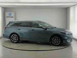 Verde Usado 2024 Kia Ceed Sportswagon Sport Carrinha | € 22.490 (Preço elevado)