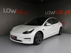 Branco Usado 2021 Tesla Model 3 Sedan | € 28.900 (Preço justo)