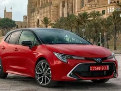 Cinzento Usado 2020 Toyota Corolla Active | € 21.650 (Bom preço)