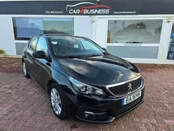 Preto Usado 2018 Peugeot 308 Active | € 15.490 (Preço elevado)