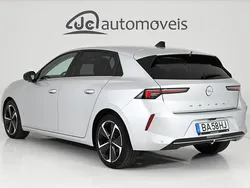Cinza Usado 2023 Opel Astra Elegance | € 23.900 (Preço justo)