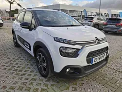 Branco Usado 2024 Citroën C3 PureTech Citadino | € 17.490 (Preço justo)